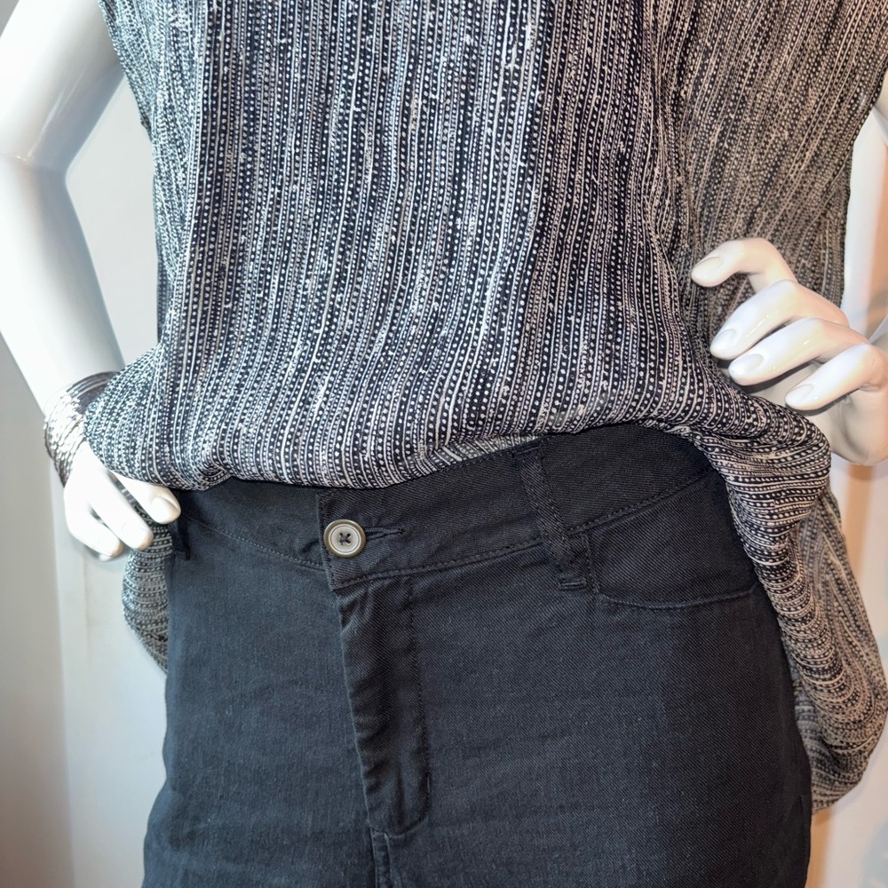 Eileen Fisher Black & Off White Dot/Dash Silk Blouse - Picture 8 of 11